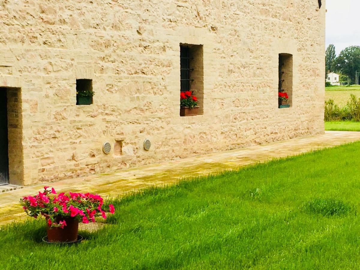 Villa Licinia Foligno Buitenkant foto