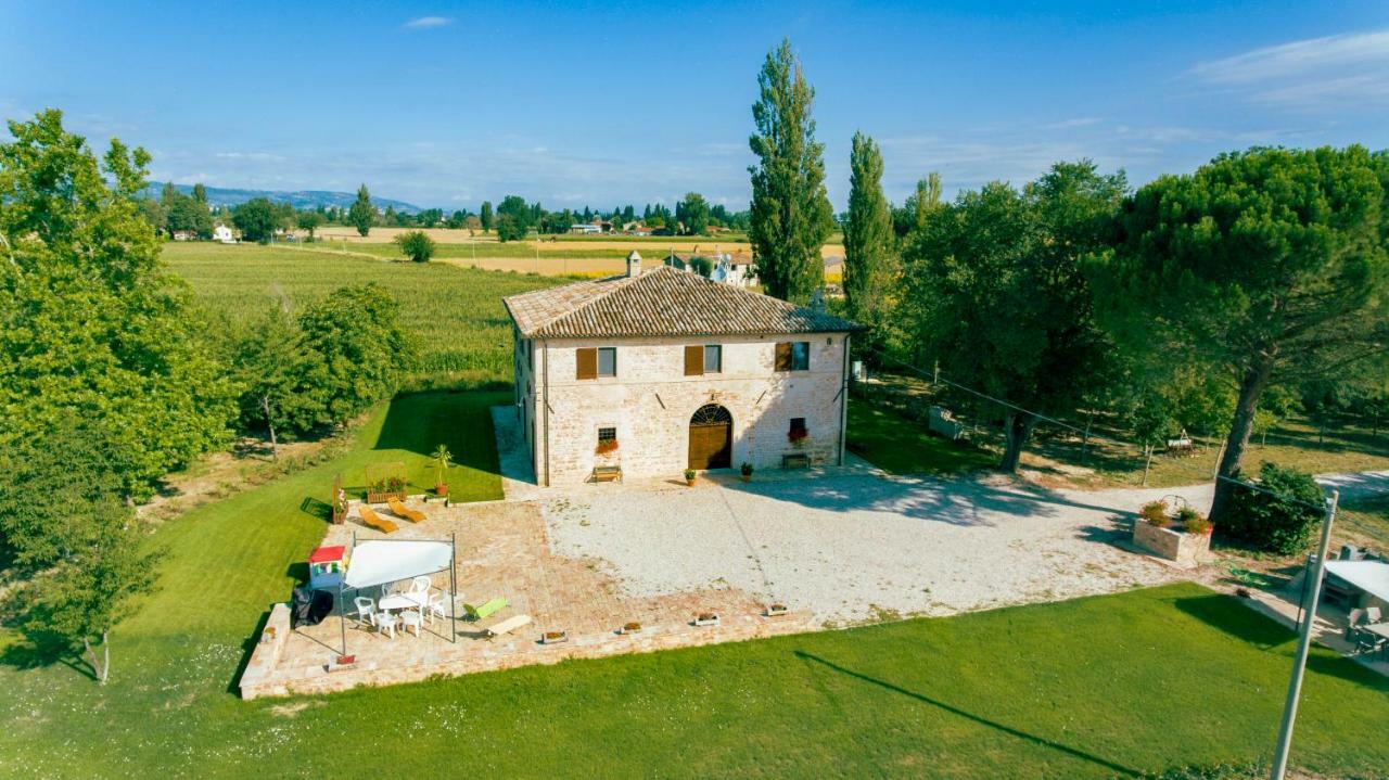 Villa Licinia Foligno Buitenkant foto